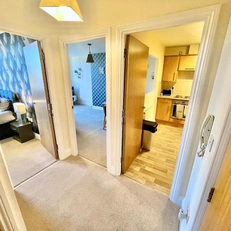 A Stylish Retreat - Super King Bed - Heart Of Town Centre - 5 Mins Stroll To Beach Bournemouth Luaran gambar
