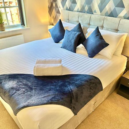 A Stylish Retreat - Super King Bed - Heart Of Town Centre - 5 Mins Stroll To Beach Bournemouth Luaran gambar