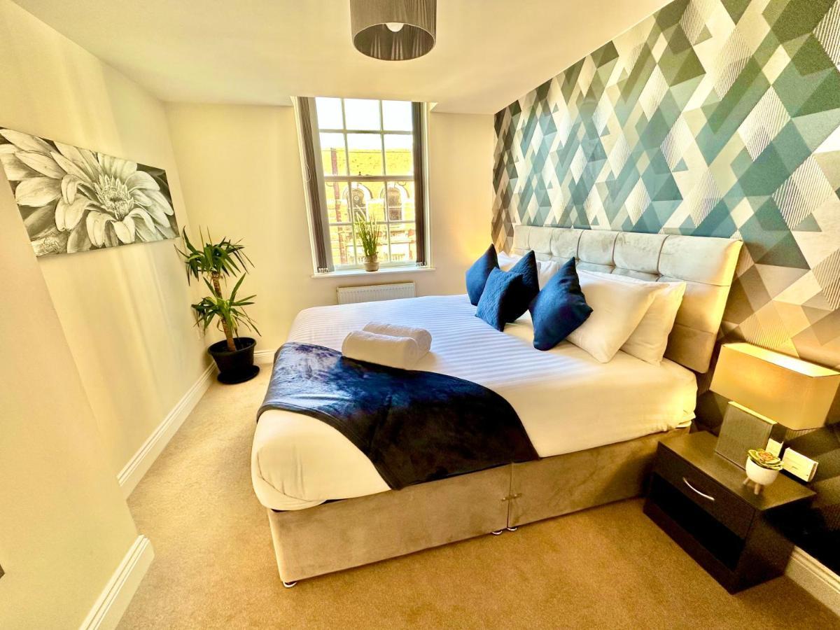 A Stylish Retreat - Super King Bed - Heart Of Town Centre - 5 Mins Stroll To Beach Bournemouth Luaran gambar
